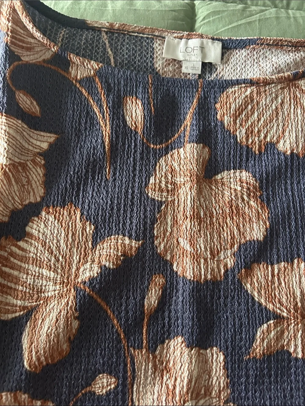 Loft Women's Navy Blue Floral Puff-Sleeve Top - chestnut Print